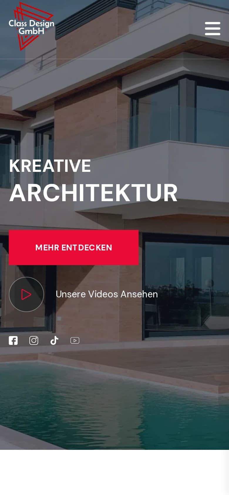 Startseite von Immo-App: Projektbild mit der Überschrift »Kreative Architektur«, darunter Leistungen, Referenzprojekte und die Vorher-Nachher-Galerie.